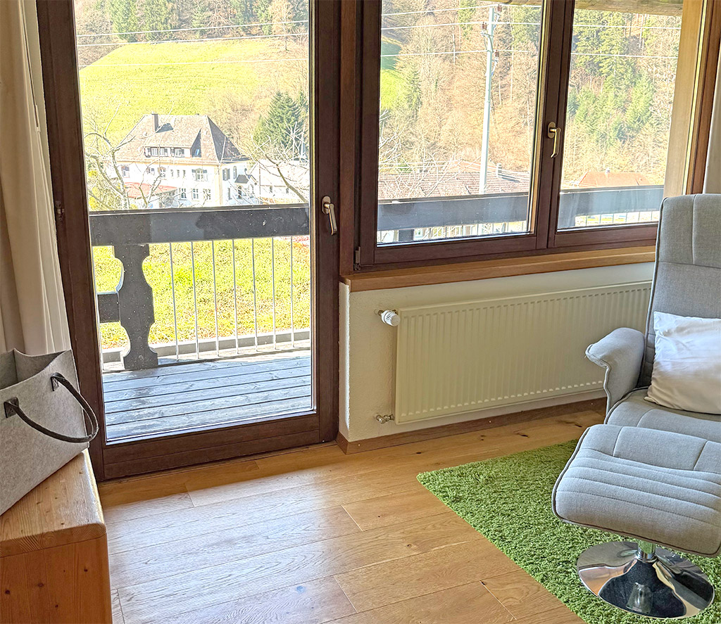 Einzelzimmer mit Balkon