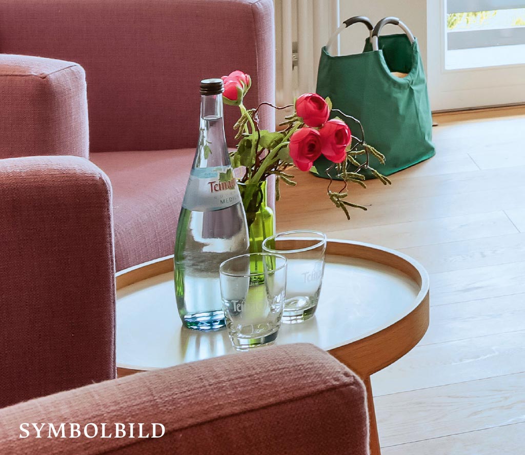 Einzelzimmer mit Balkon